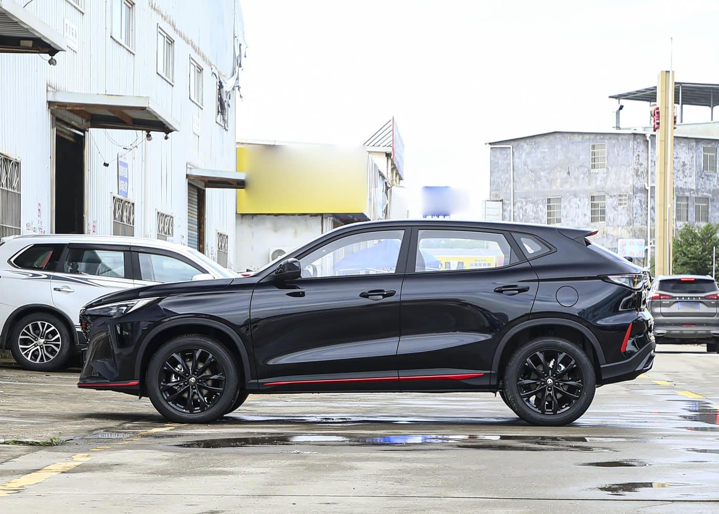 2025 Changan X5 Plus side profile — compact SUV for export