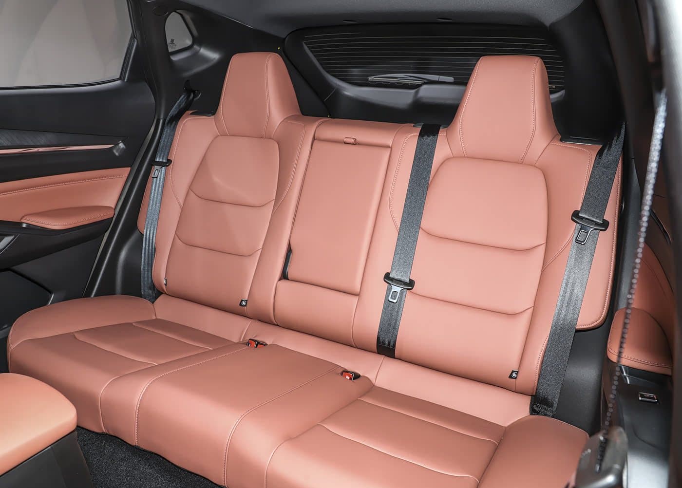 2026 Changan X5 Plus rear seats — compact SUV for export
